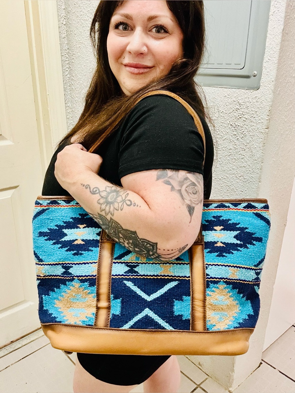 STS Ranchwear Southwestern Tote Bag Turquoise Blue Aztec Pattern